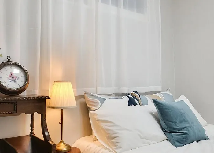 Ggoggio House Apartment Seoul