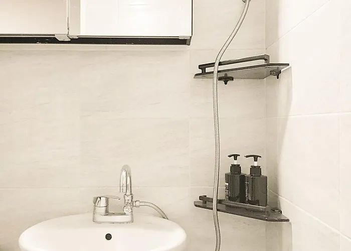 Ggoggio House Apartment *